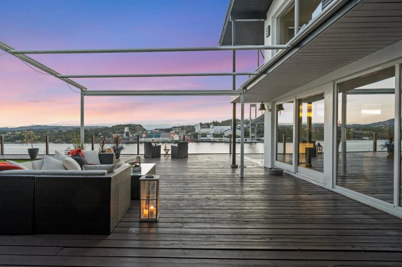Penthouse Leilighet 200 Kvm Vakker Sjoutsikt. Apartamento Bergen